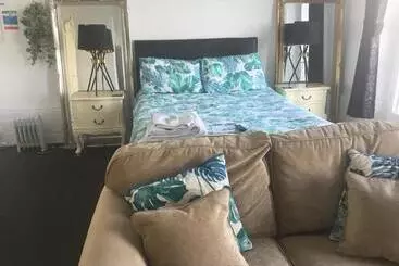 ペンション The Bay   Rooms Only