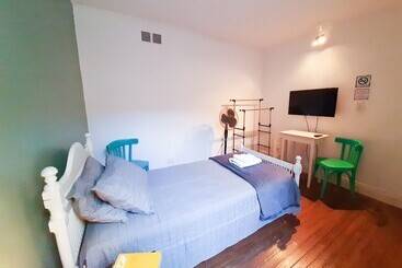 Lopez Hostel & Suites