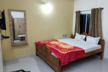 هتل Goroomgo Ganga Aarti Digha Near Maa Bhubaneswari Temple