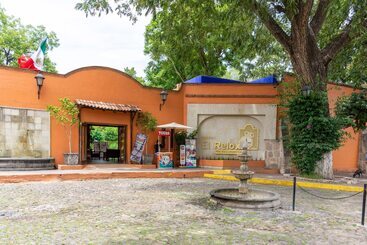 El Relox Hotel & Spa