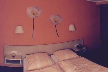 هتل Alt Wehlheiden