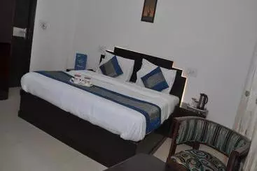 Hotel 3bhk Independent Apartment By The Viva Homes