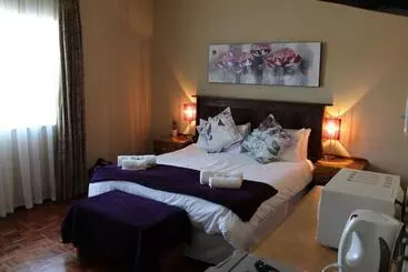 Hôtel The Hamlet Country Lodge