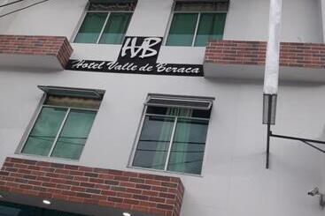 Hotel Valle De Beraca