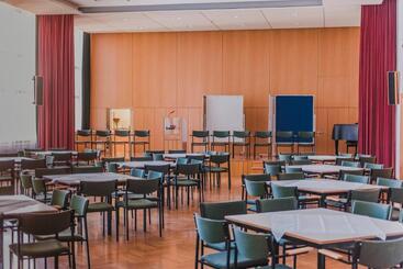 Hotell Bildungshaus St. Hippolyt