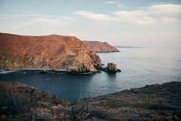 Hotelli San Cristobal Adults 15+