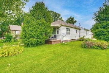 Dom wiejski Ottawa Home W/ Porch, Near Starved Rock State Park
