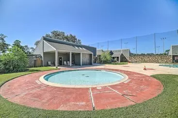 Hus på landet Expansive Home In Humble Near Lake Houston!