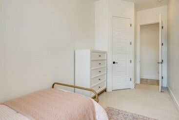 별장 Gorgeous Kanab Home: Canyon Views & Pool Access!