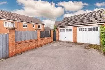 ペンション Frome Gardens 17