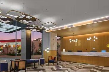 Hilton Garden Inn Kunming Dianchi