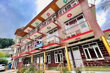 ホテル Manu Vatika Manali
