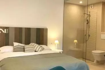 Wingbay B&b