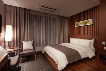Hotel Osong H  Sejong City