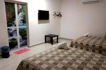 בית מלון כפרי Aloha