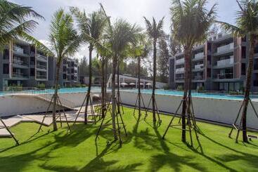 リゾートホテル La Vela Khao Lak   Sha Extra Plus