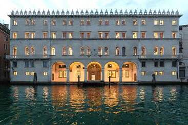 Bed and Breakfast Angeles Inn