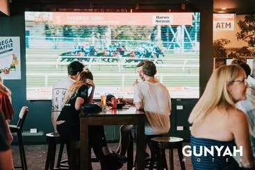 هتل Gunyah
