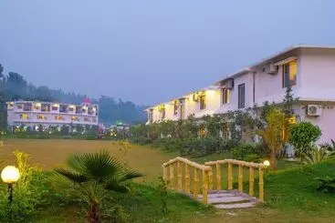 Resort Aranya The Kanan