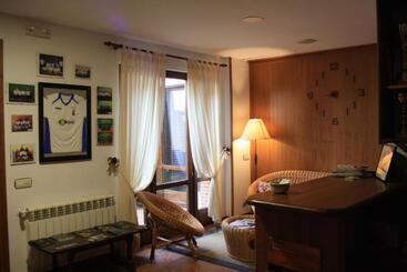 هتل Bardal De Huerta