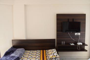 Отель 1st Choice