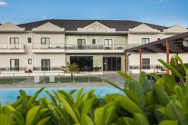 هتل Giotis Boutique