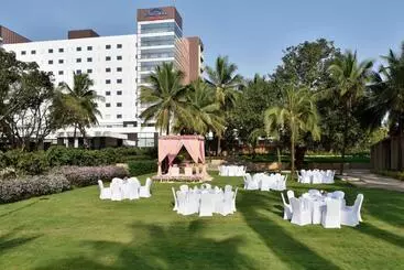 Hotel Fairfield By Marriott Belagavi