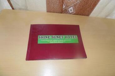 Hotel Shine Sunet