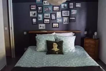 ベッドアンドブレックファースト Maison D Hôtes La Villa Madeleine