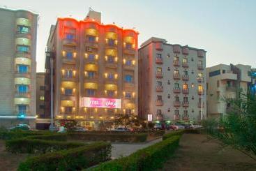فندق Al Farhan Suites Al Hamrajeddah