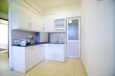 Отель Thilhara Days Inn