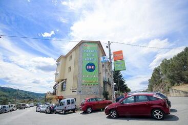 בית מלון כפרי As Termas De Ourense