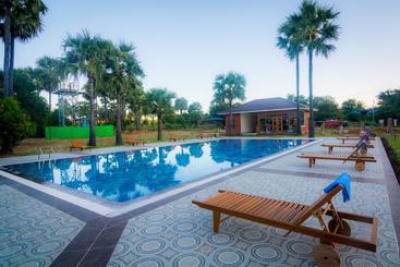 هتل Dormitory @ Westay Bagan Lotus