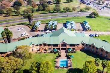 Willows Garden Hotel Potchefstroom