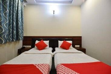 בית מלון כפרי O Apple