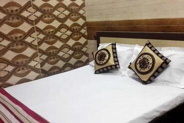 Hotell Punjabi Residency