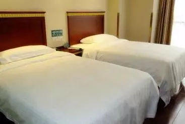 Hotelli Greentree Guangdong Shenzhen Shajinshiming Square Business