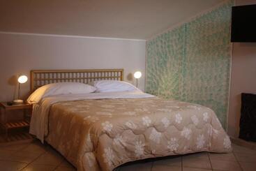 Aethalia Bed And Breakfast