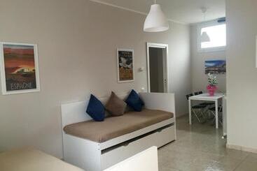 住宿加早餐  Affittacamere Italia Leonardo