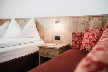 Hotel Laguscei Dolomites Mountain
