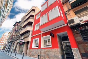 هتل آپارتمان Ap Hotel Navas