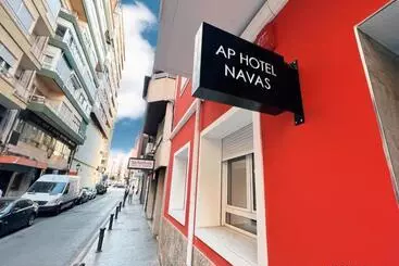 هتل آپارتمان Ap Hotel Navas