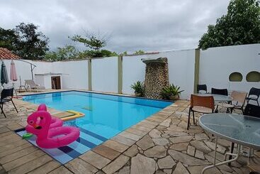 Bed & Breakfast Pousada Tropical