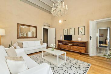 צימר Relais Montepepe Winery & Spa