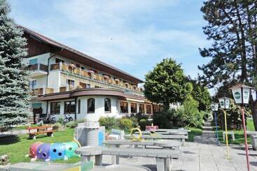 Golf Tennis Wellnesshotel Mori