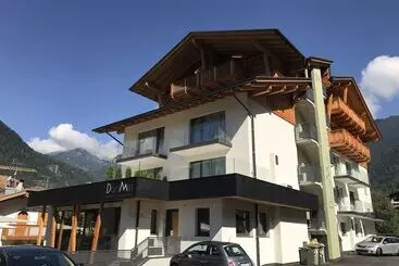 Hotel Dolomeet Boutique