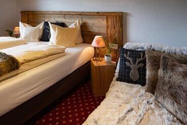 ホテル & Restaurant Grüner Baum Die Grüne Oase Am Feldberg