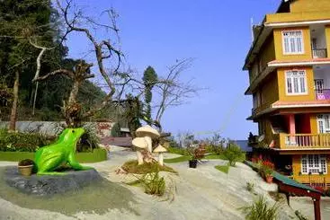 Dungmali Heritage Resort