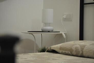 تختخواب و صبحانه Artisti Rooms