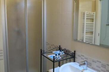 Bed and Breakfast Artisti Rooms